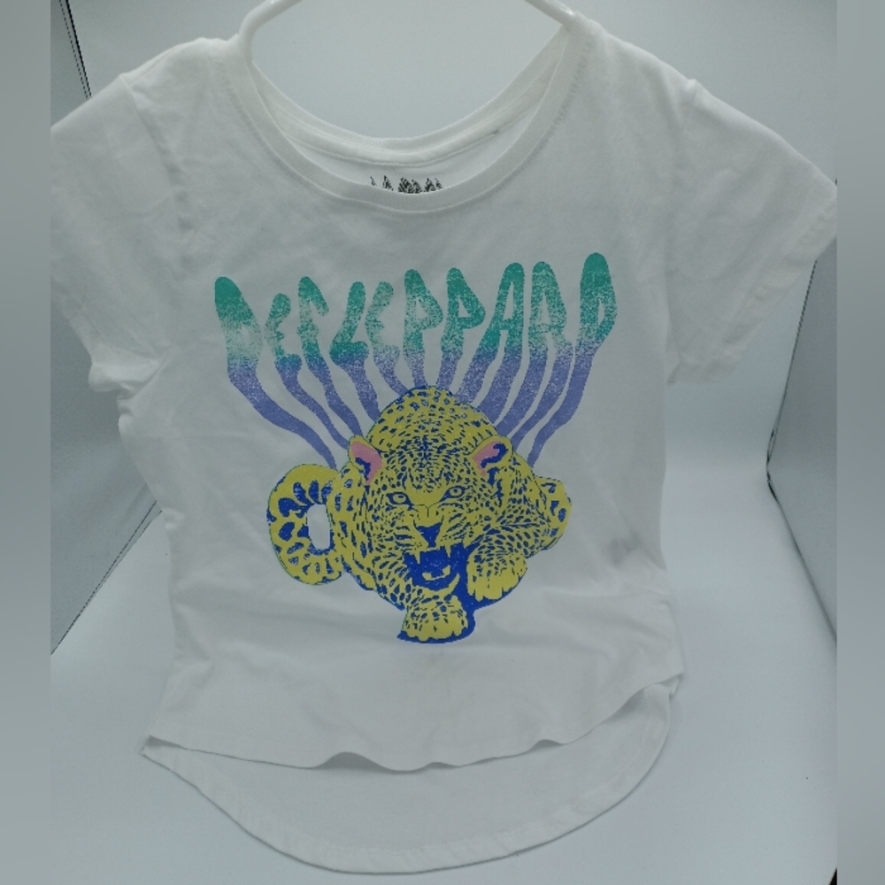 Def Leppard Girls Graphic Tee Size 14/16